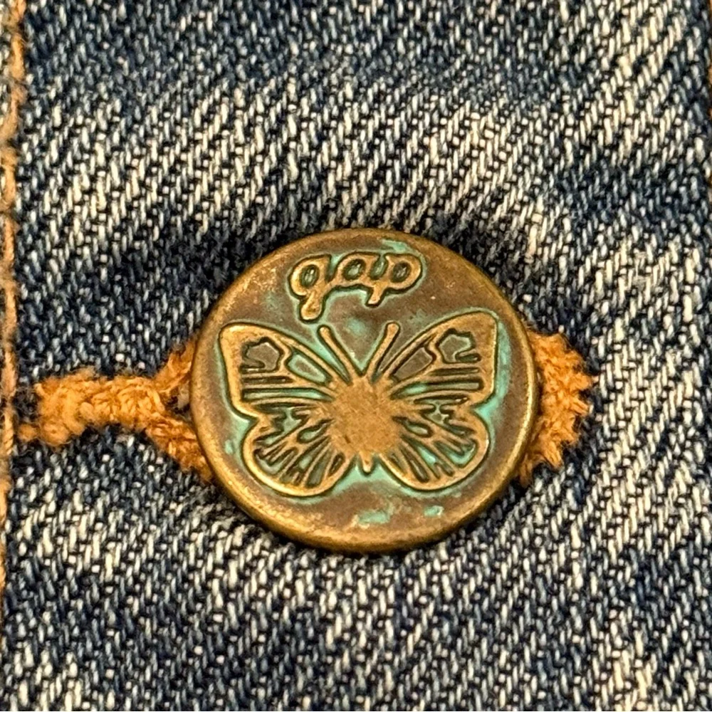 GAP Girl's Denim Jean Jacket Embroidered Flowers Blue‎ Button Up Sz XXL (14-16)